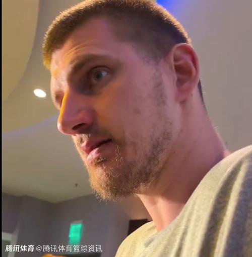 穆雷：我与约基奇在控球时都非常无私我们通过眼神就能建立默契