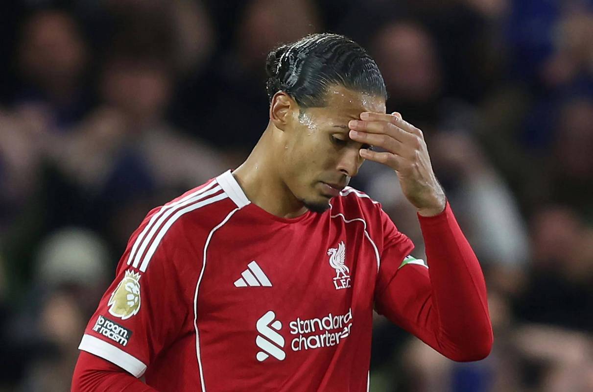 不换！独立报：利物浦尚无计划解雇斯洛特，认为表现差有客观因素