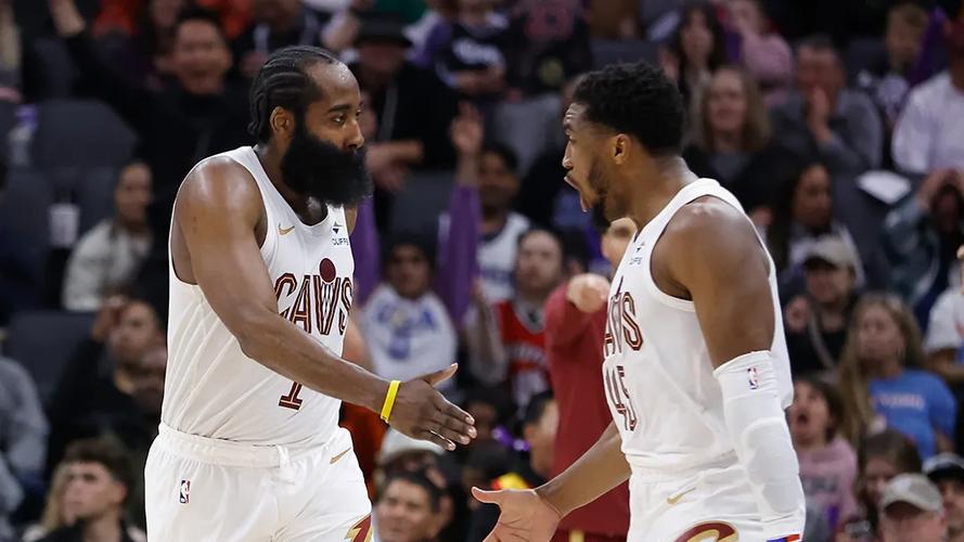 进攻上限比肩王朝勇士！但骑士防守堪忧哈登&莫布里正面临考验