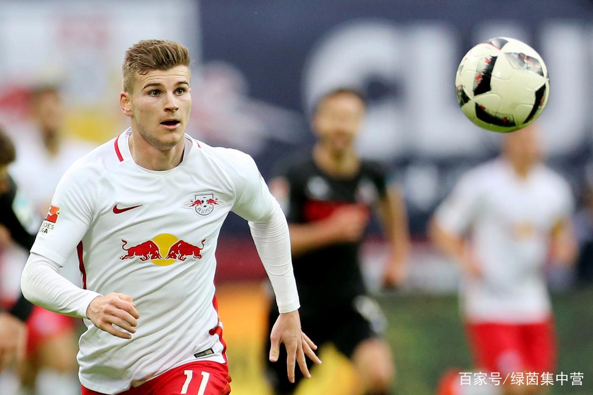 今夏补强锋线！独立报：枪手探索签K77可能性塔帅也青睐小蜘蛛