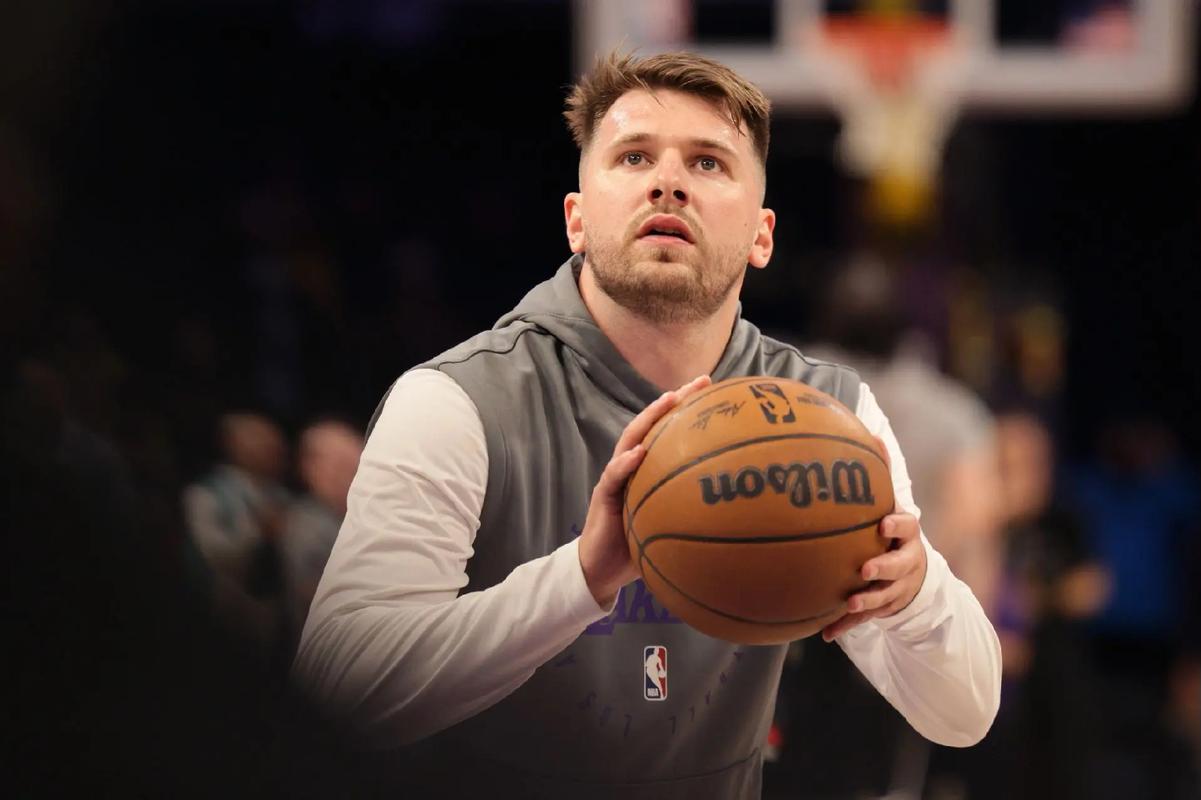 马克西谈东契奇：他拥有魔法有些不可思议的事情只有他能做到