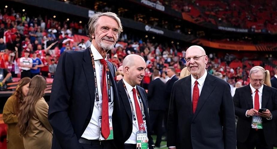 镜报：加纳乔超速驾驶被定罪，超速事件发生在离开曼联前4天